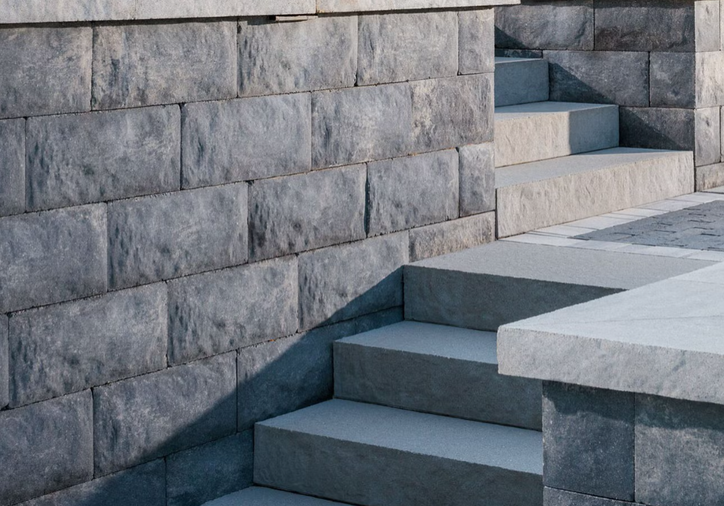 Belgard Diamond Pro Quarried Face Wall